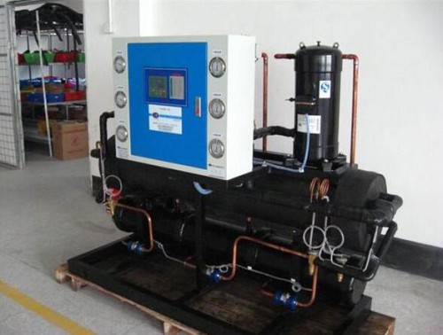 冰水機組會受潮的原因及解決方法